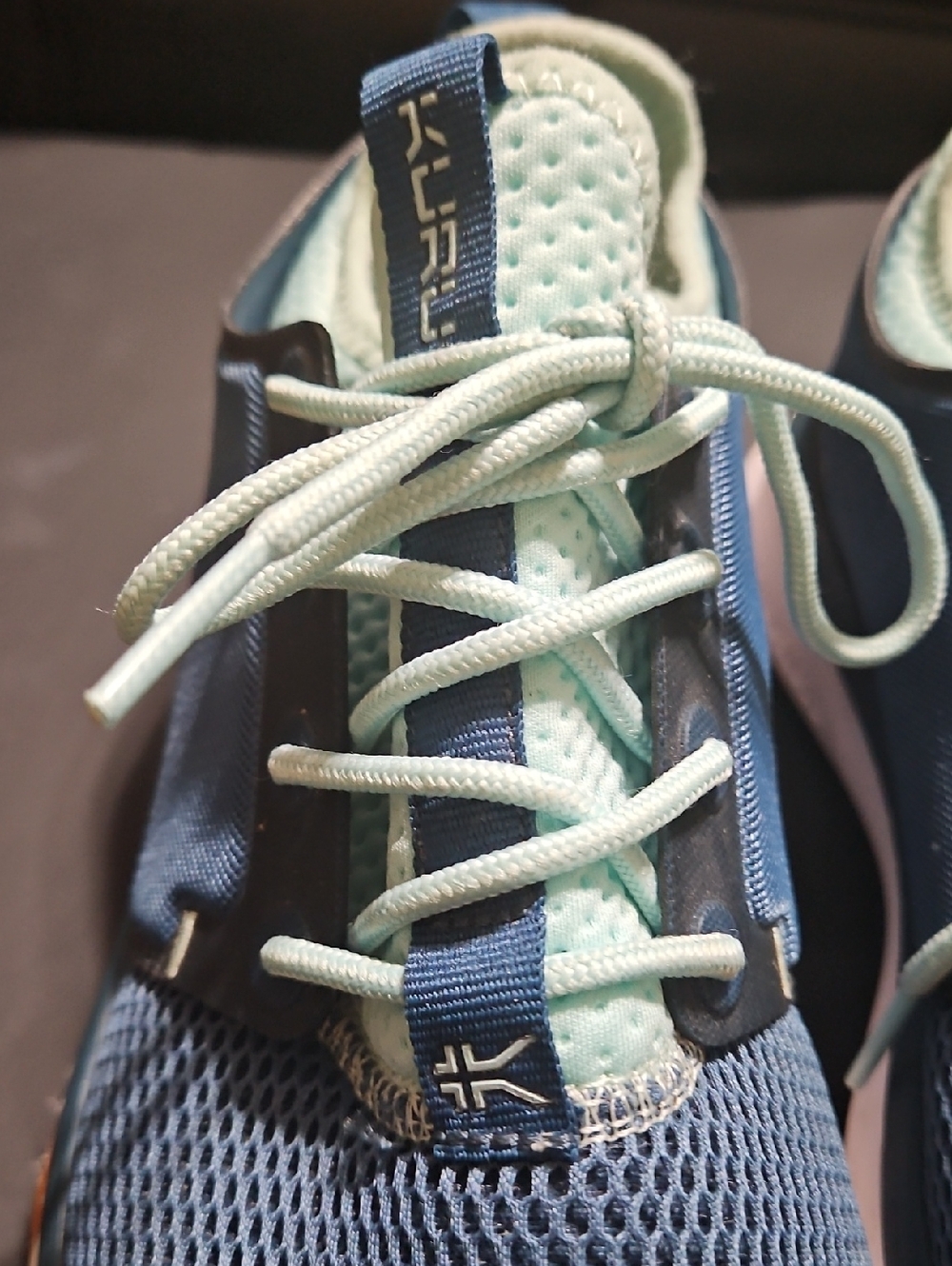 KURU Atom Cloud Blue Athletic Outdoor Trail Comfort Sneakers Size 7.5 Wide - Picture 2 of 14